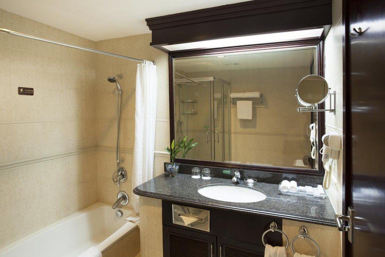 Yutong Hotel Гуанчжоу Экстерьер фото