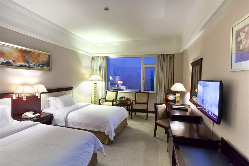 Yutong Hotel Гуанчжоу Экстерьер фото