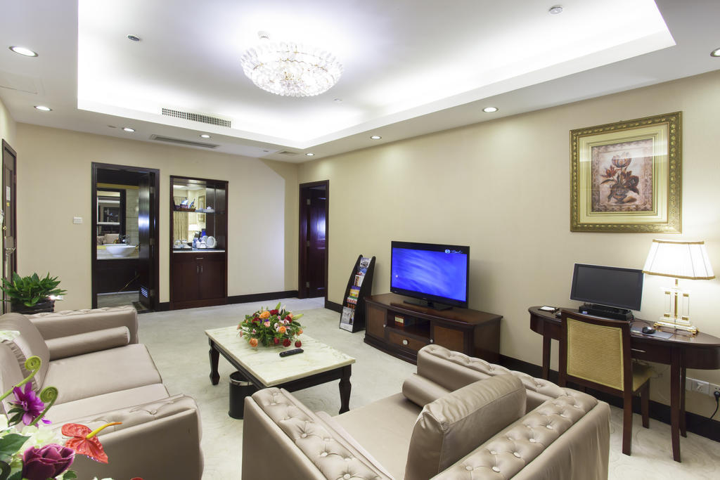 Yutong Hotel Гуанчжоу Экстерьер фото